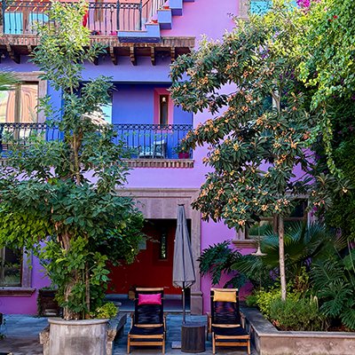 Art and The Perfect Pillow - Concepcion Hotel Boutique - San Miguel de Allende, Mexico - The Wise Traveller