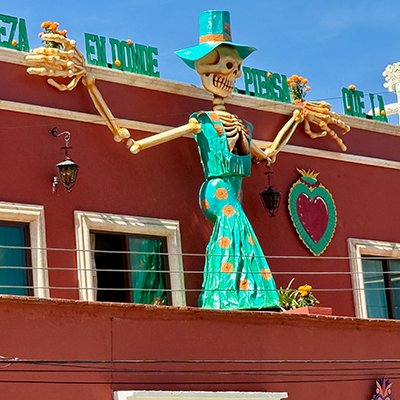 Oaxaca Street Art - Mexico - The Wise Traveller