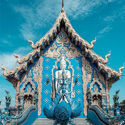 The Temples of Chiang Rai - Thailand - The Wise Traveller - Black Temple